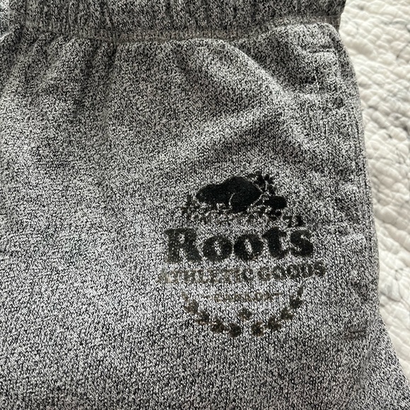 Men’s Roots Sweatpants - Picture 1 of 3